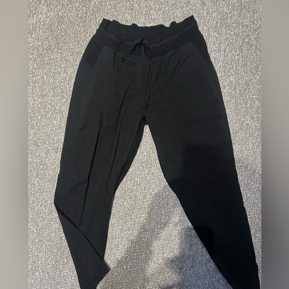 Lululemon pants